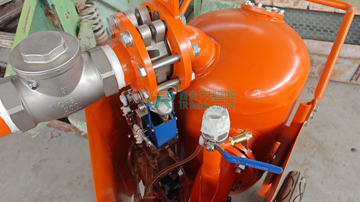 輸送顆粒、粉末、泥漿、高濃度污泥、油泥、礦漿等固體真空泵