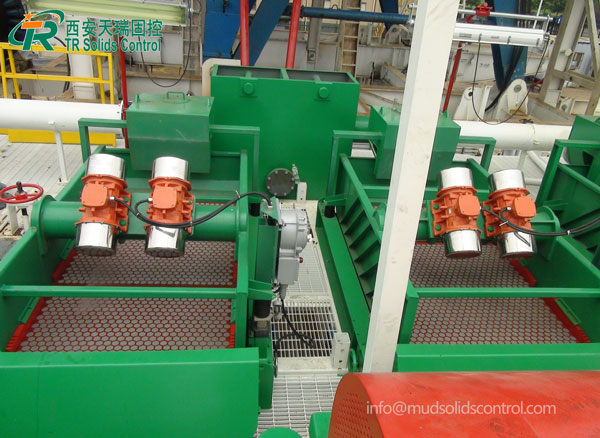 直線振動(dòng)篩用于固控系統(tǒng)中